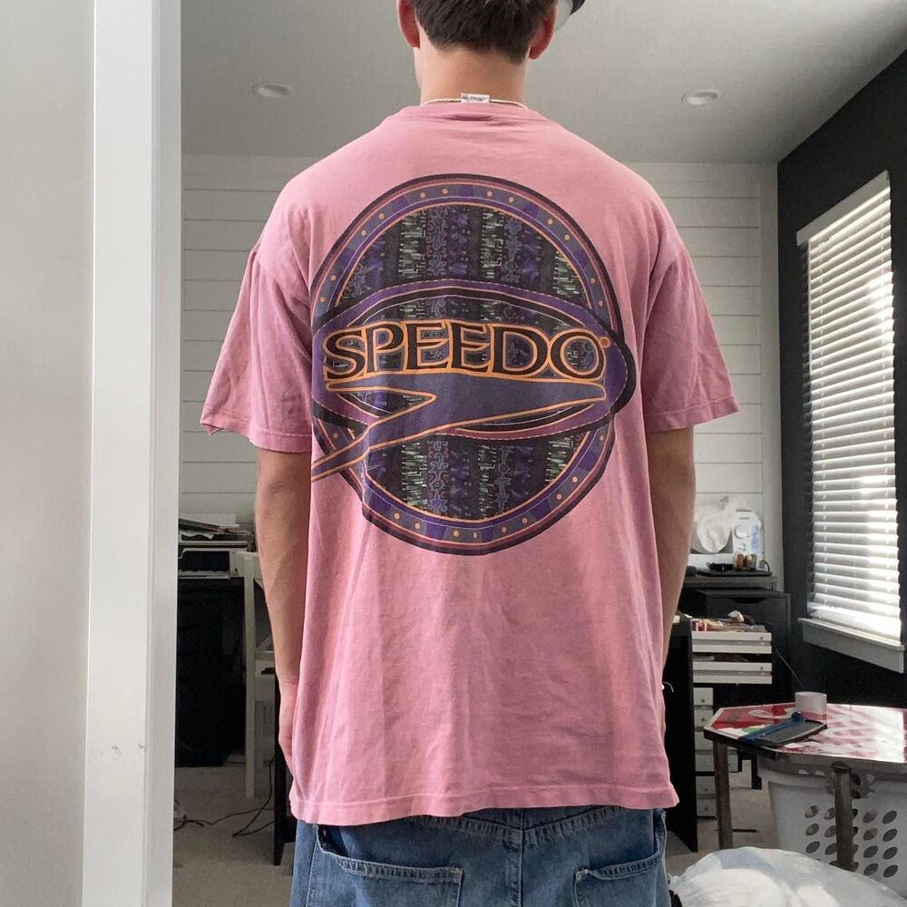 Speedo Men's Pink and Purple T-shirt